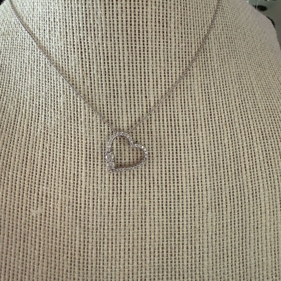 Ever Us Diamond Heart Pendant Necklace - 14KT & 18KT White Gold - Picture 8 of 8